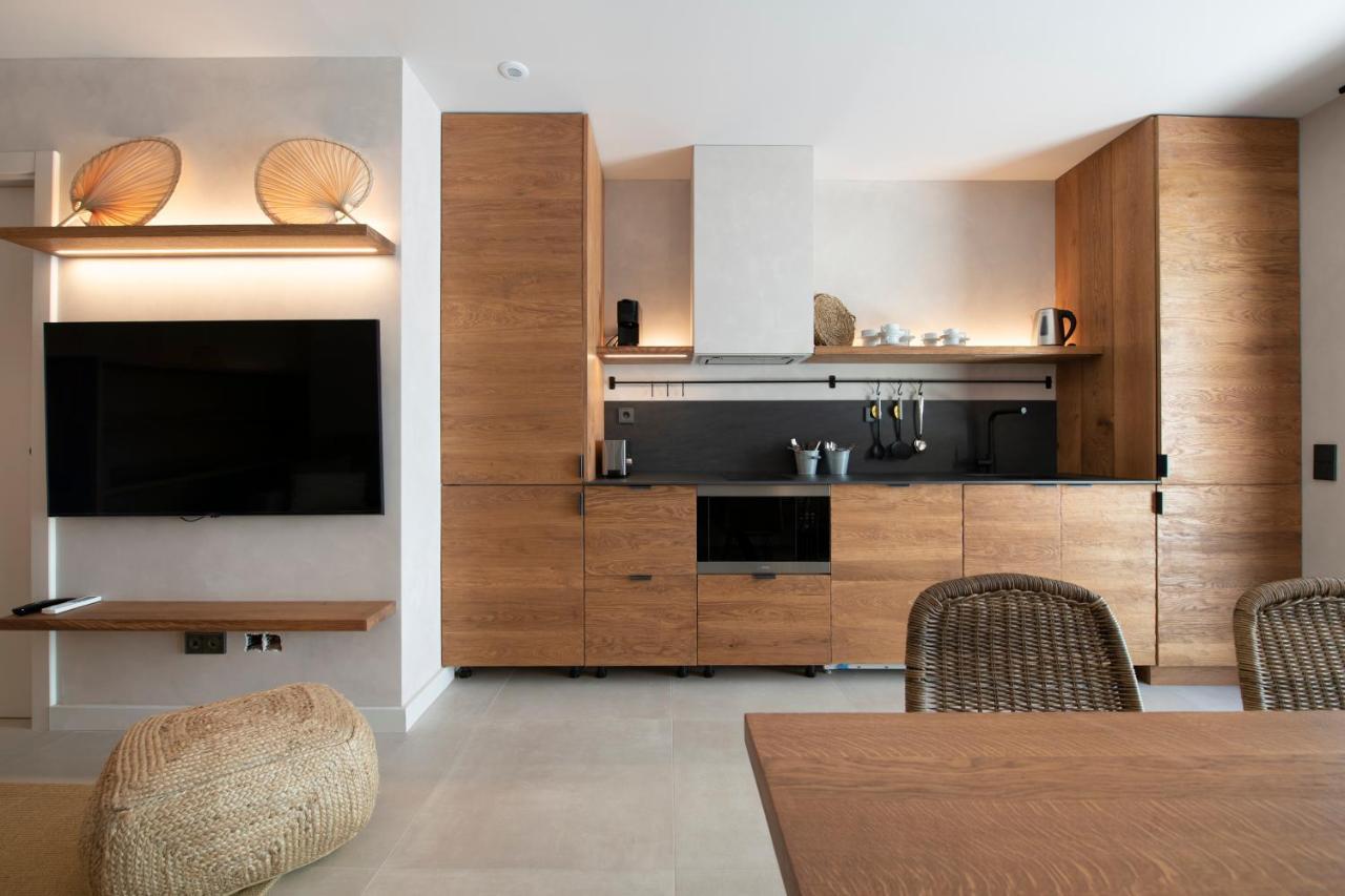 Apartamentos Balisse Castelldefels Ngoại thất bức ảnh