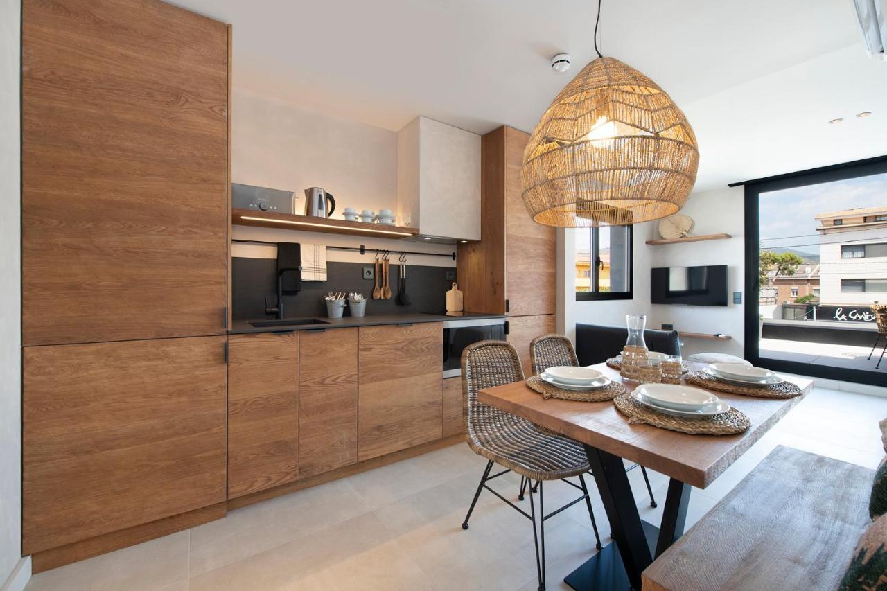 Apartamentos Balisse Castelldefels Ngoại thất bức ảnh