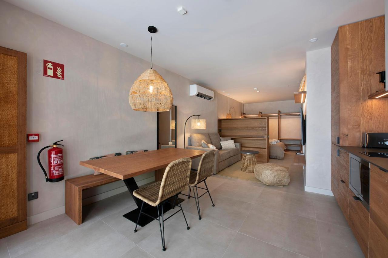 Apartamentos Balisse Castelldefels Ngoại thất bức ảnh